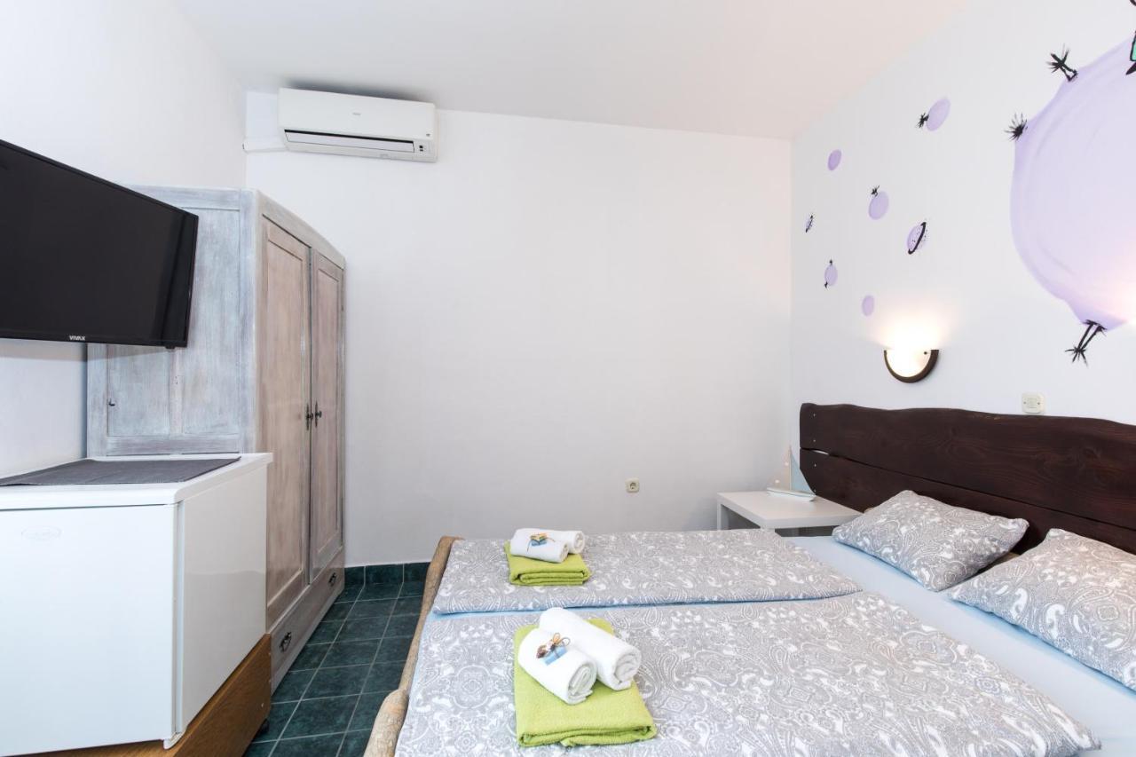 Pape Punat Apartmani I Sobe Dış mekan fotoğraf