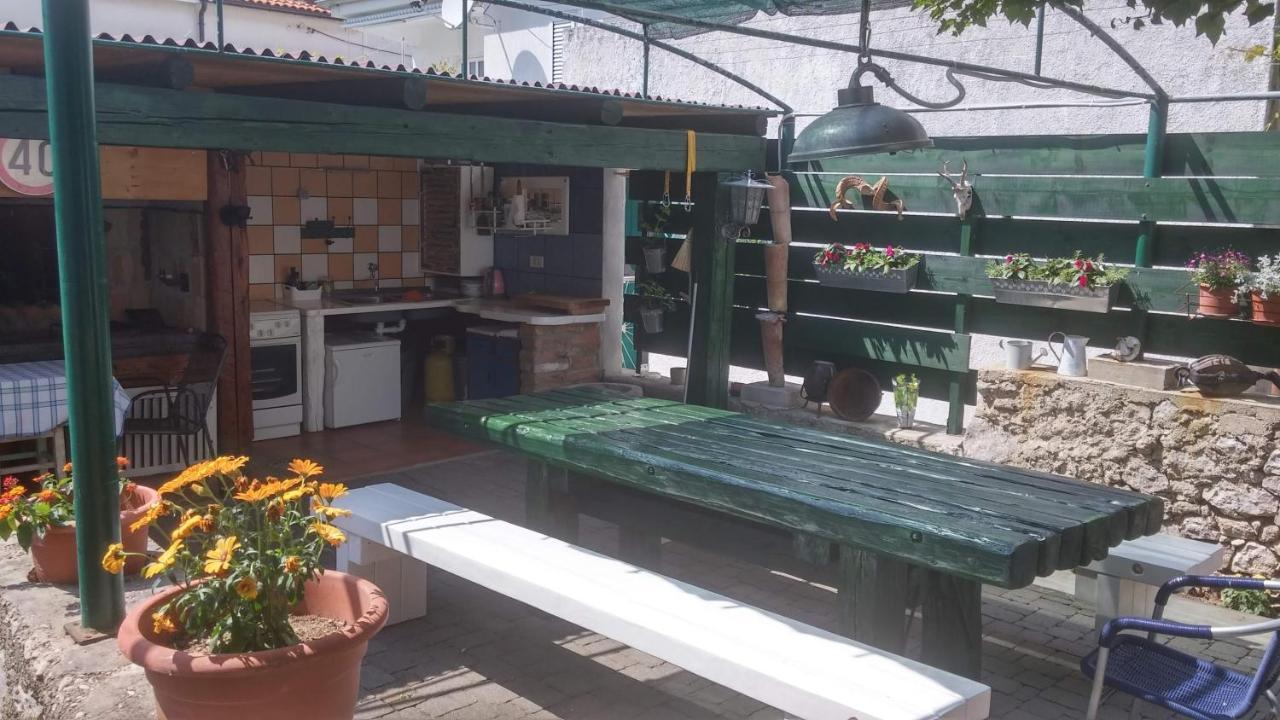Pape Punat Apartmani I Sobe Dış mekan fotoğraf
