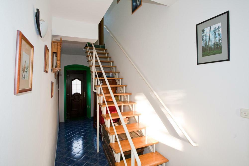 Pape Punat Apartmani I Sobe Dış mekan fotoğraf